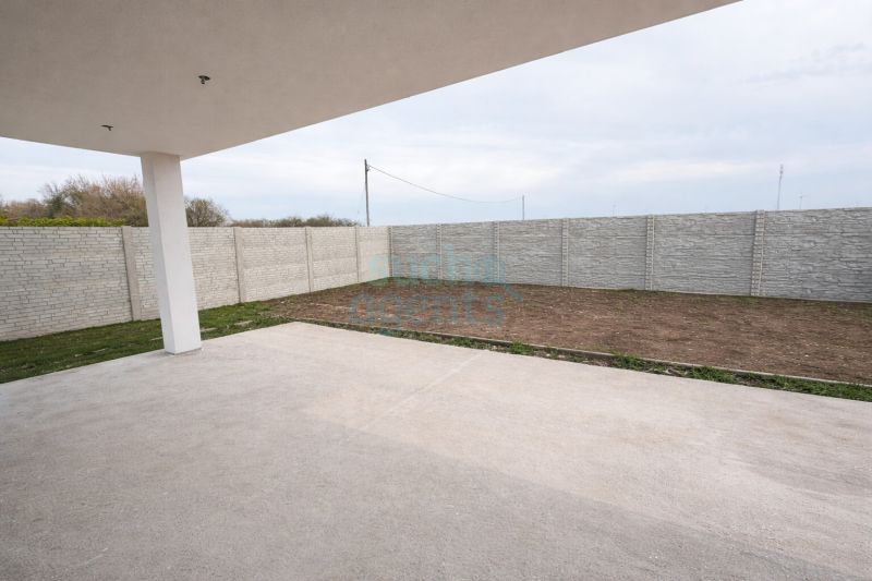 Belagsfertiges Einfamilienhaus mit sonniger Terrasse und Gestaltungsspielraum auf ca. 131m² / / 2230 Gänserndorf / Gänserndorf Süd / Bild 1