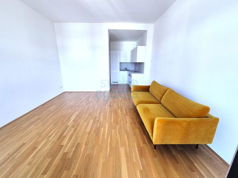 Perfekt aufgeteilte 1 Zimmer Wohnung zu verkaufen ! Direkt vis a vis U1 Troststra�e ! /  / 1100&nbsp;Wien, Favoriten / Bild 1