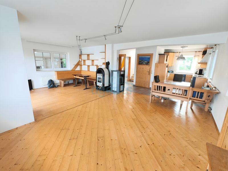 Seltene Gelegenheit! Einfamilienhaus mit Neubauprojekt - Nur 500m vom See entfernt