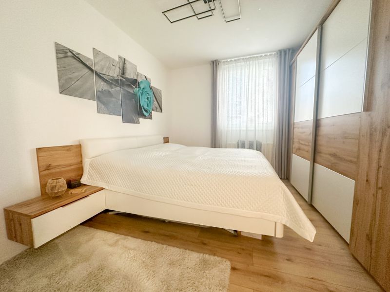 Praktisch aufgeteilte 3-Zimmer-Wohnung mit sdseitiger Loggia und angenehmer Wohnatmosphre /  / 3100 St.Plten / Bild 2