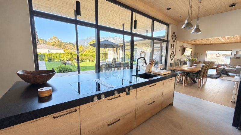 Neubauvilla in Bad Ischl ? 337 m� auf einer Ebene, Raumh�hen bis 4 m und  Smart Home /  / 4820&nbsp;Bad Ischl / Bild 1