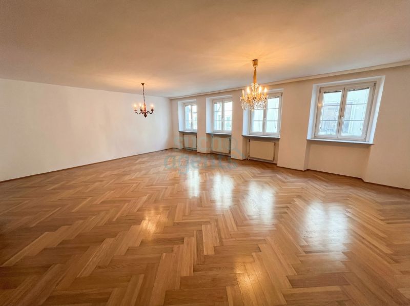 Steyr Altstadt-Juwel: Anlegertraum mit Potenzial, 2 Wohneinheiten + Gewerbefl�che