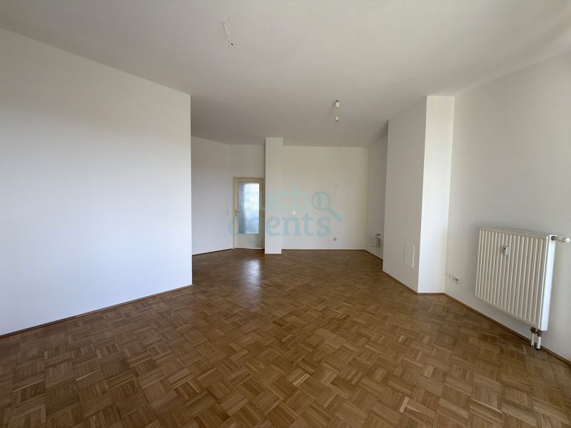 Charmante 3-Zimmer-Wohnung mit Loggia in Top-Lage von Traun