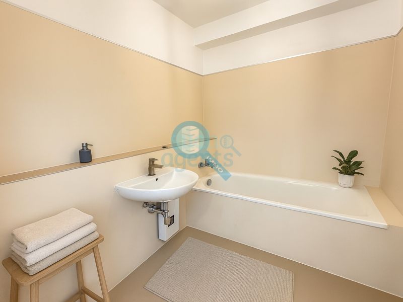 Ihr eigenes Grün ? 3-Zimmer-Wohnung mit Terrasse & Eigengarten / / 4050 Traun / Bild 2