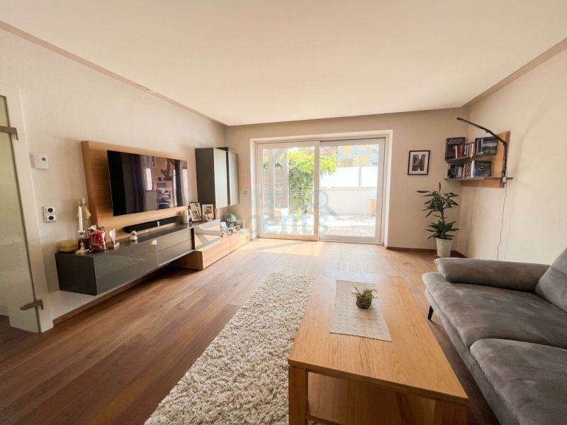 Umfangreich Modernisiertes Familienhaus mit Einliegerwohnung, Pool, Terrasse und Carport /  / 4973&nbsp;St.Martin im Innkreis / Bild 1