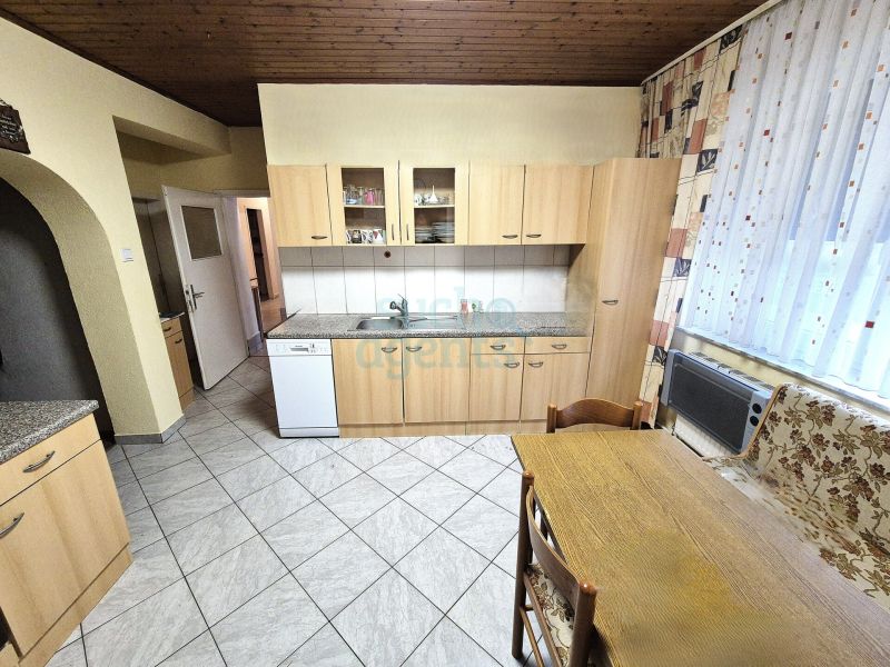 Adaptierungsbed�rftiges Landhaus in absoluter Gr�nruhelage zu verkaufen ! Ca. 1.600 m� Grundst�ck ! /  / 2141&nbsp;F�llim / F�llim / Bild 2