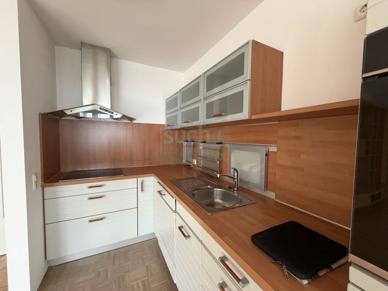 Sonnige Aussichten in bester Lage- Stilvolle 3-Zimmer-Wohnung mit Loggia /  / 4600&nbsp;Thalheim / Bild 1