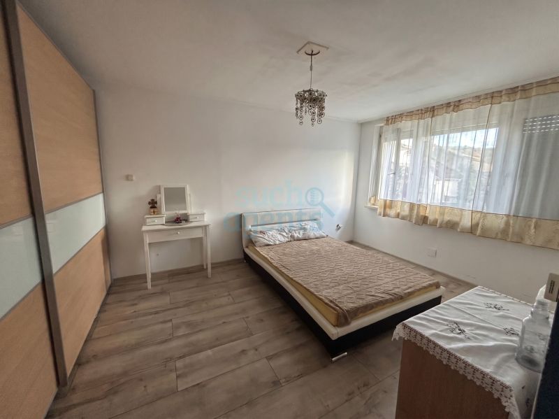 Gepflegte 3-Zimmer-Wohnung mit S�d-Wintergarten & 2 Stellpl�tzen /  / 8330&nbsp;Feldbach / Bild 2