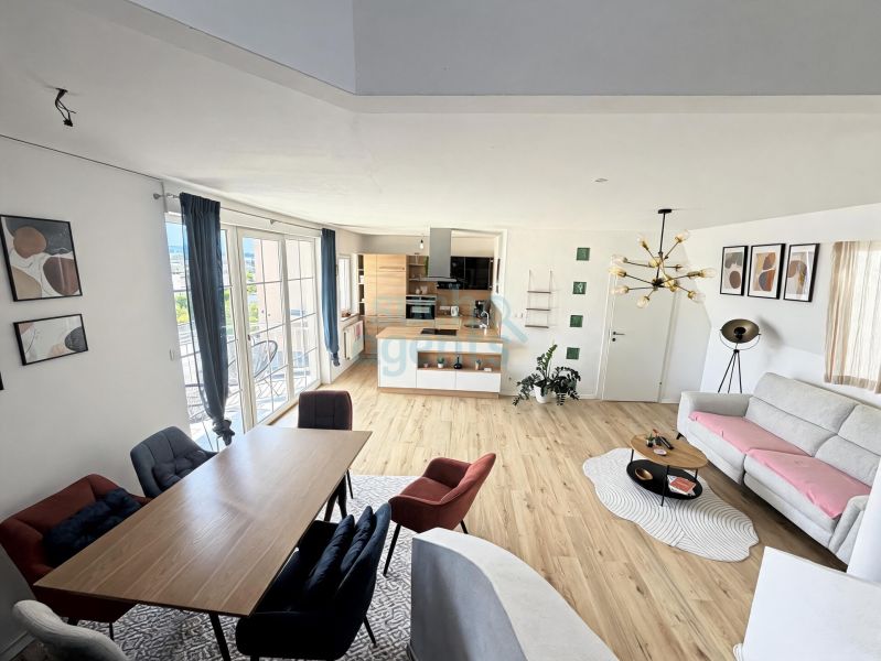 Lichtdurchflutete Maisonettewohnung mit gro�z�giger Wohnk�che und besonderem Wohnflair /  / 8160&nbsp;Weiz / Bild 1