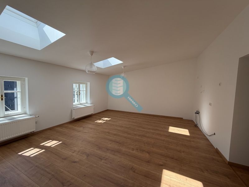 Sanierte Dachgeschosswohnung mit Dachterrasse im Herzen von Gmunden /  / 4810&nbsp;Gmunden / Bild 1