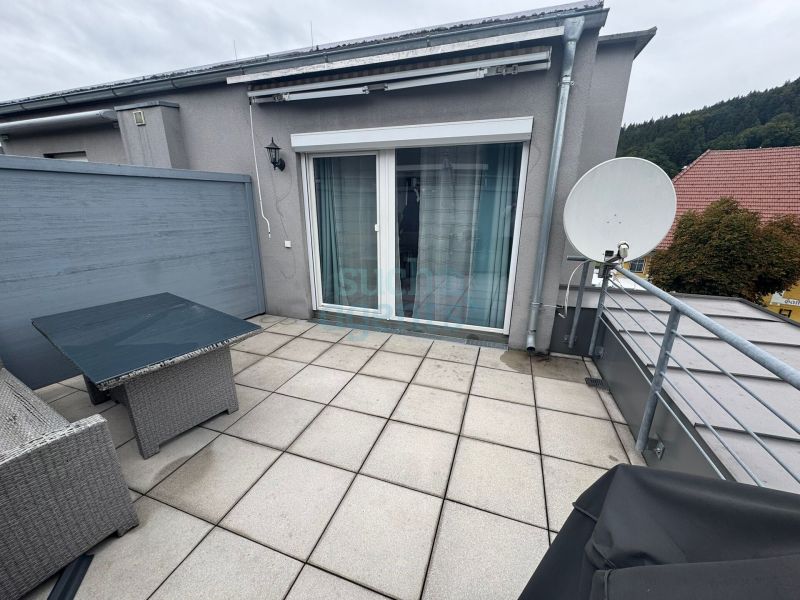 Hochwertige 2 Etagen Neubau-Wohnung mit 3 Zimmern, Balkon und Stellplatz /  / 4850 Timelkam / Bild 2