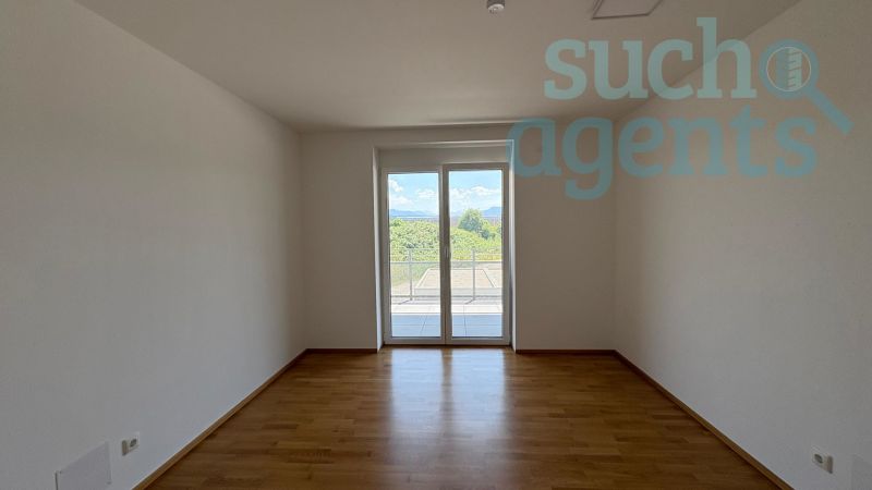 Wohnen und Arbeiten unter einem Dach! Neuwertige 4-Zimmerwohnung mit XXL-Terrasse und 2 Parkpltze /  / 4655 Vorchdorf / Adlhaming / Bild 1