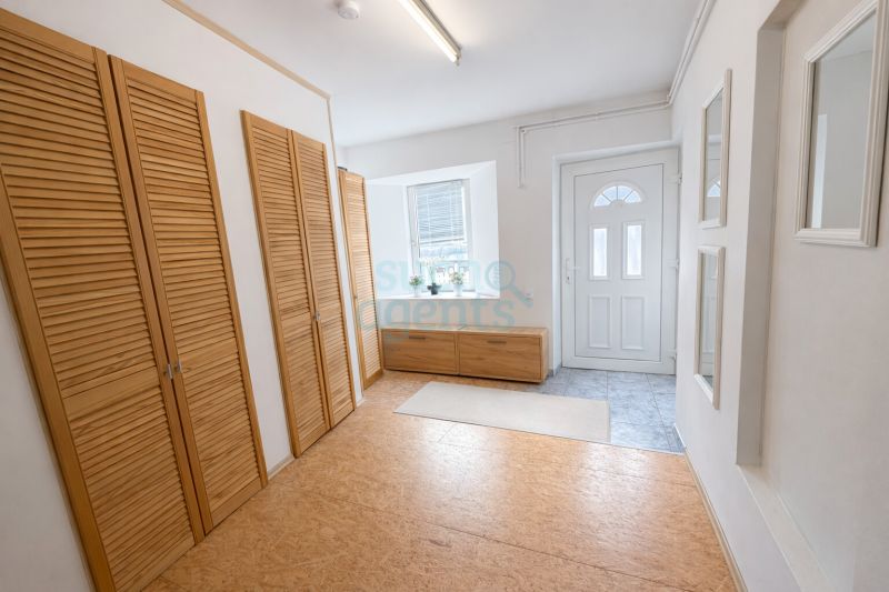 Wohnen am Wald: Attraktives Ein- oder Zweifamilienhaus auf 128m�, 5 Zimmern & Erweiterungspotential /  / 2640&nbsp;Gloggnitz / Bild 1