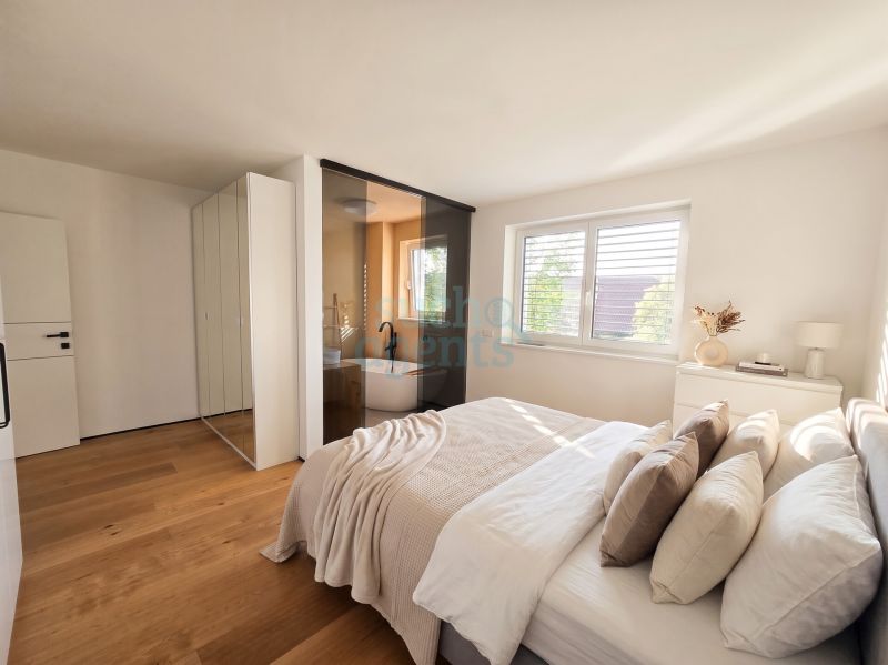 Premium Massivbau-Villa (BJ 2026) mit 50er-Ziegel, Pool, Designk�che, PV-Anlage, Garage & mehr /  / 4070&nbsp;Fraham / Bild 2