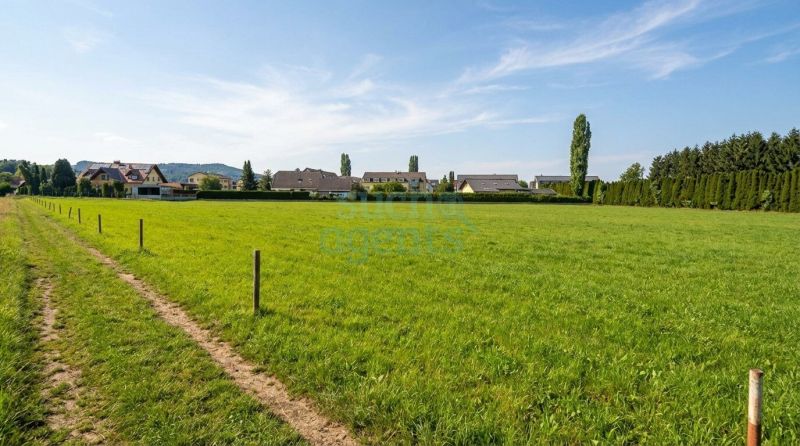 Eben gelegenes Baugrundst�ck in ruhiger Wohnlage