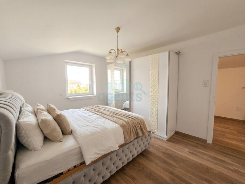 Preisupdate! Hochwertig saniertes Ein-/Mehrfamilienhaus - Wintergarten, Garten & Garage | Sattledt /  / 4642&nbsp;Sattledt / Bild 2
