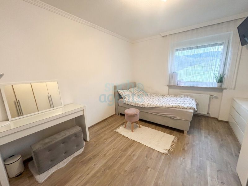 Neuer Preis! Modernisiertes Familienhaus mit gro�z�gigem Garten, Sonnenterrasse, Garage und Carport /  / 8152&nbsp;S�dingberg / Bild 2