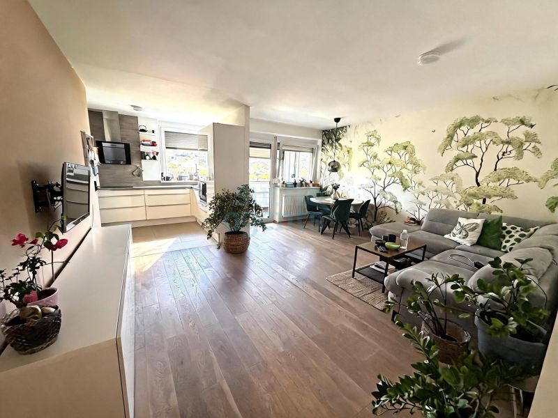 NEUER PREIS! Gut aufgeteilte 2-Zimmerwohnung mit Balkon und Tiefgarage (optional).