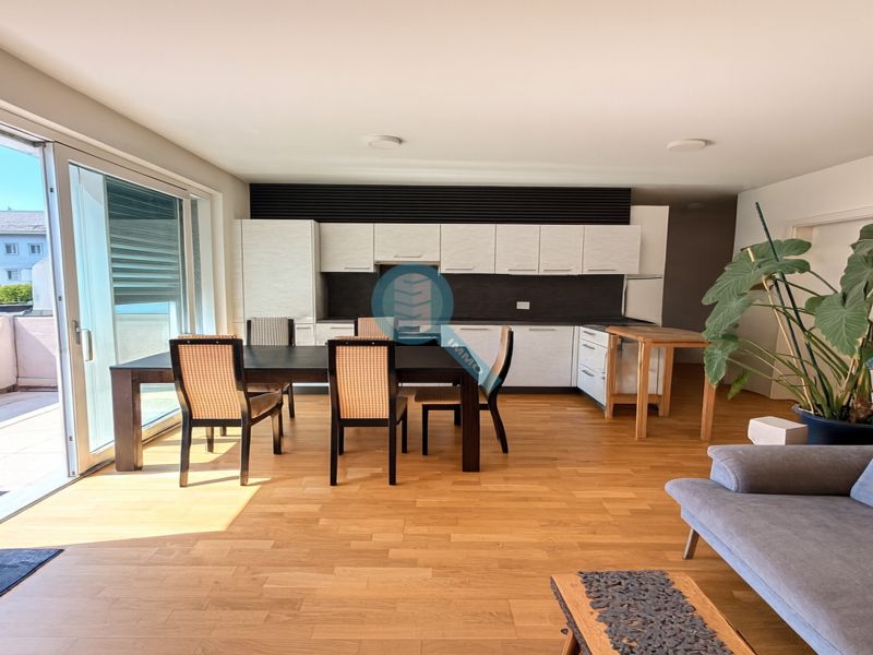 Penthouse-Feeling mit zwei gro�en Terrassen n�he Wasserwald - noch kurze Zeit Eintragungsgeb�hr frei /  / 4030&nbsp;Linz / Bild 4