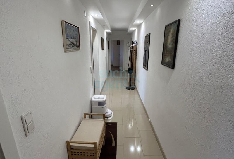 Sanierte 3-Zimmer-Wohnung mit zwei Terrassen in Top Lage /  / 8041 Graz / Bild 1