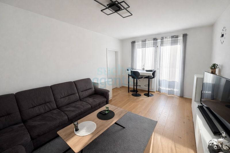 Helle 2-Zimmer-Wohnung mit Balkon ? ruhig gelegen & direkt am Grünen