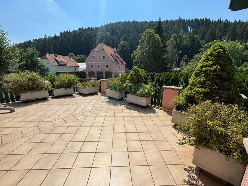Wohnen im Gr�nen ? Viel Platz, sch�ner Garten und ruhige Lage /  / 8253&nbsp;Arzberg / Bild 1