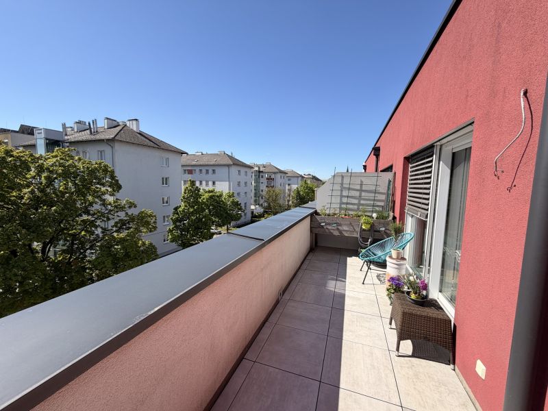 Penthouse-Feeling mit zwei gro�en Terrassen n�he Wasserwald - noch kurze Zeit Eintragungsgeb�hr frei