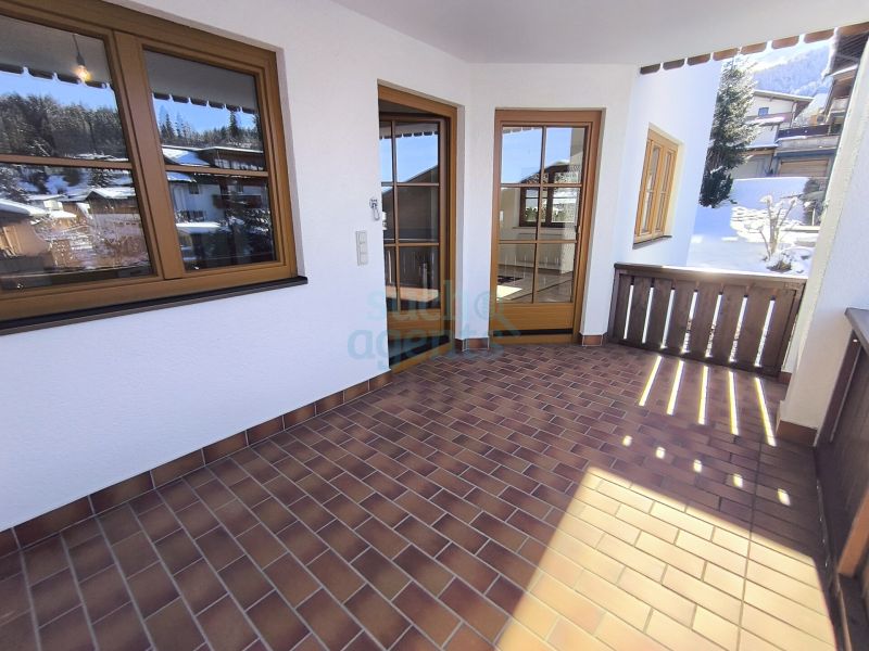 Helle 4-Zimmer-Wohnung in Top-Lage mit 2 Balkone, Gemeinschaftsgarten und Tiefgarage /  / 6391 Fieberbrunn / Bild 0