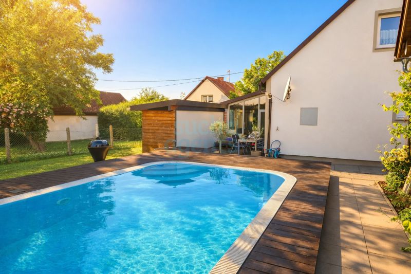 NEUER PREIS! Einfamilienhaus mit Pool, Sauna, Wintergarten & gro�em Grundst�ck in Ruhelage /  / 4911&nbsp;Tumeltsham / Bild 1