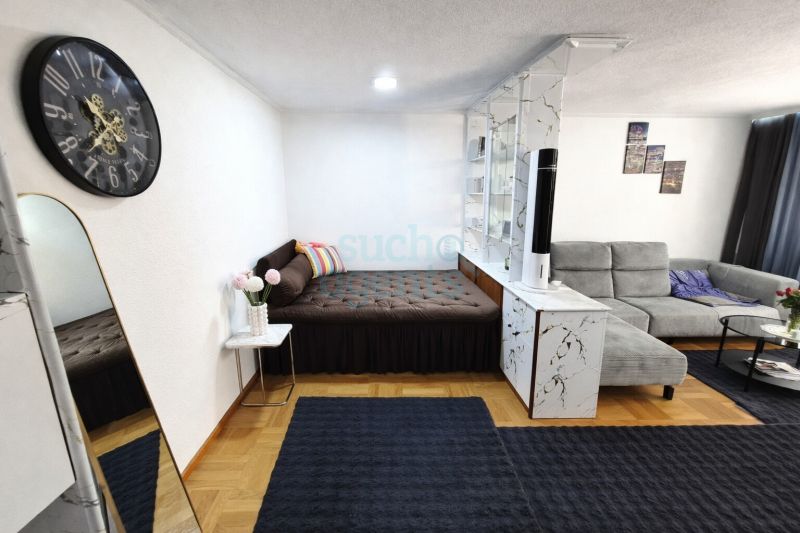 Attraktive 2 Zimmer Whg zu verkaufen! Wertgesicherter Mietertrag - ab 2028 Eigennutzung! Loggia+STP /  / 1100&nbsp;WIen / Bild 1