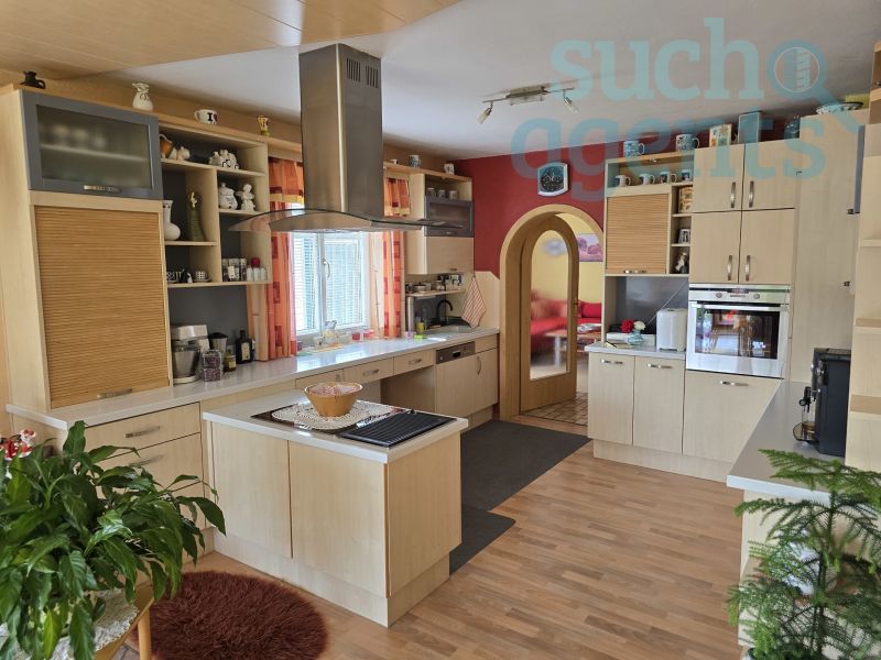 Viel Raum fr Ihre Ideen - Solides Einfamilienhaus mit ber 2.700?m Baugrund in ruhiger Lage /  / 4901 Bergern / Bruckmhl / Bild 2