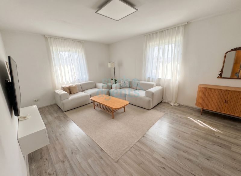 Modernes Mehrfamilienhaus mit 3 Wohneinheiten und gro�em Garten /  / 4331&nbsp;Naarn im Machlande / Bild 4