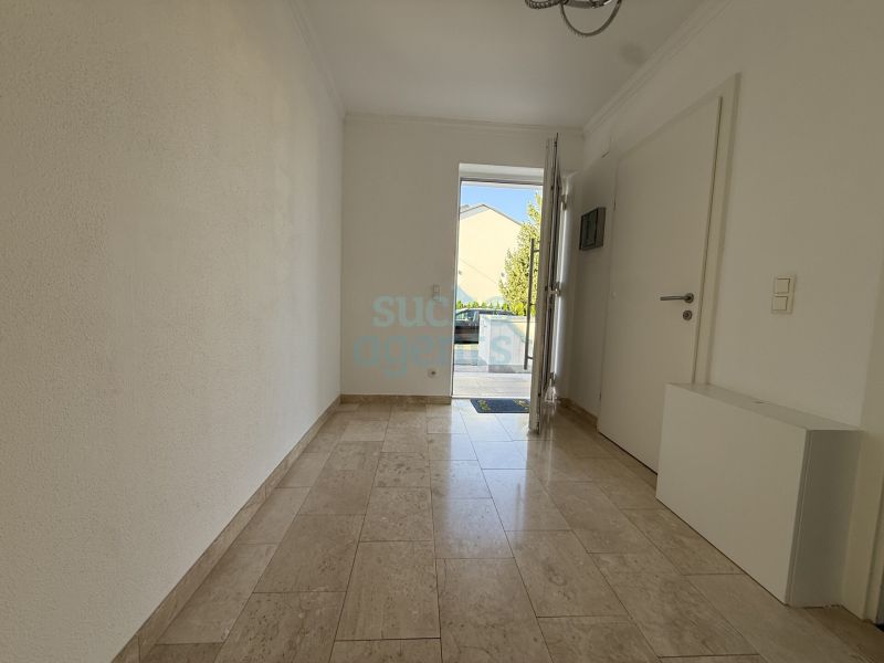Exklusive Haush�lfte mit moderner K�che, Marmorb�den und 150 m� Nutzfl�che /  / 4050&nbsp;Traun / Bild 6