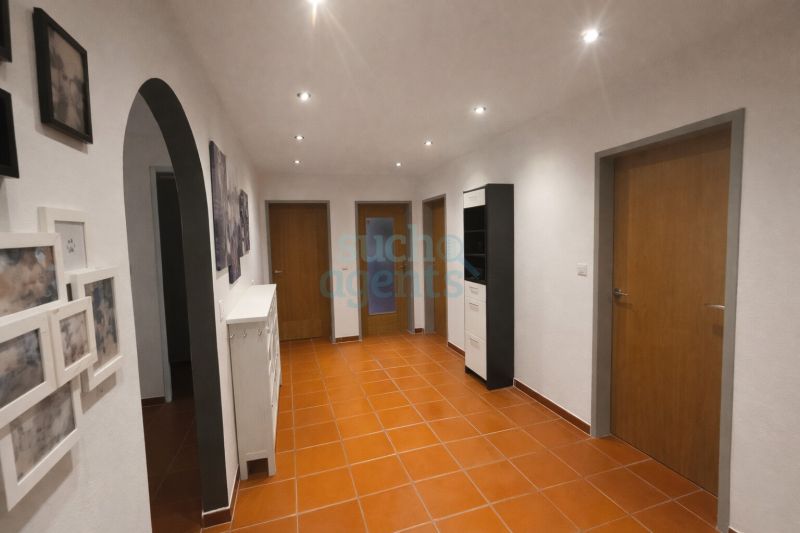 Neuer Preis! Gepflegte 4-Zimmerwohnung mit 2 Balkonen und Garagenparkplatz in Top Lage /  / 6353&nbsp;Going am Wilden Kaiser / Bild 2