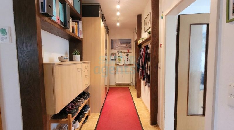 4-Zimmer- Wohnung im 6. Stock mit Balkon & Klimaanlage / / 8052 Graz,13.Bez.:Gösting / Bild 3