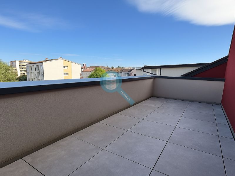 Penthouse-Feeling mit zwei gro�en Terrassen n�he Wasserwald - noch kurze Zeit Eintragungsgeb�hr frei /  / 4030&nbsp;Linz / Bild 2