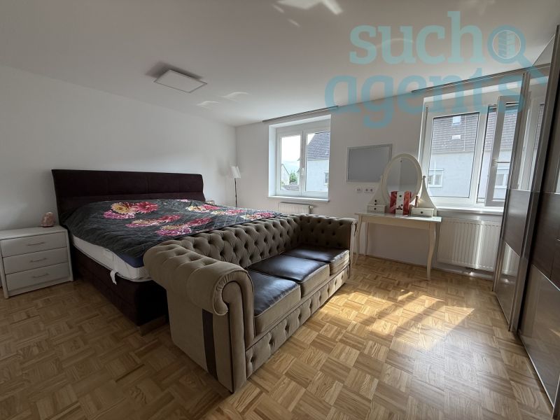 Reihenhaus mit groem Garten, Garage und vollunterkellert in ruhiger Lage /  / 4600 Wels / Bild 4
