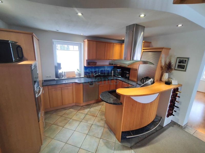 Exklusive Maisonette-Wohnung mit gro�z�giger Dachterrasse in Sackgassenlage /  / 4523&nbsp;Neuzeug / Bild 3