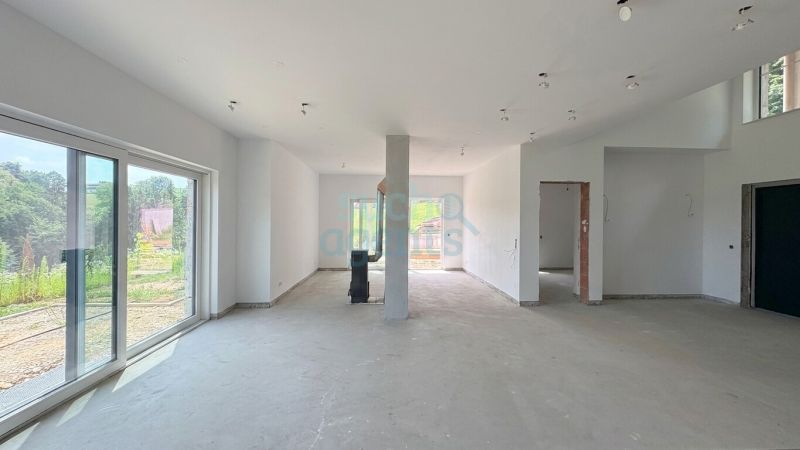 Traumhaus zum Fertigstellen ? Belagsfertiger Neubau mit Pool und Panoramablick auf ca. 3000 m2 Grund /  / 8504&nbsp;Zwaring / Bild 4