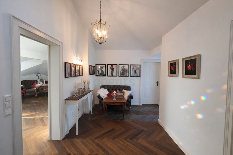 Neuer Preis! Exklusive Dachgeschosswohnung mit ca. 140 m� Wohnfl�che und Dachterrasse /  / 4820&nbsp;Bad Ischl / Bild 3