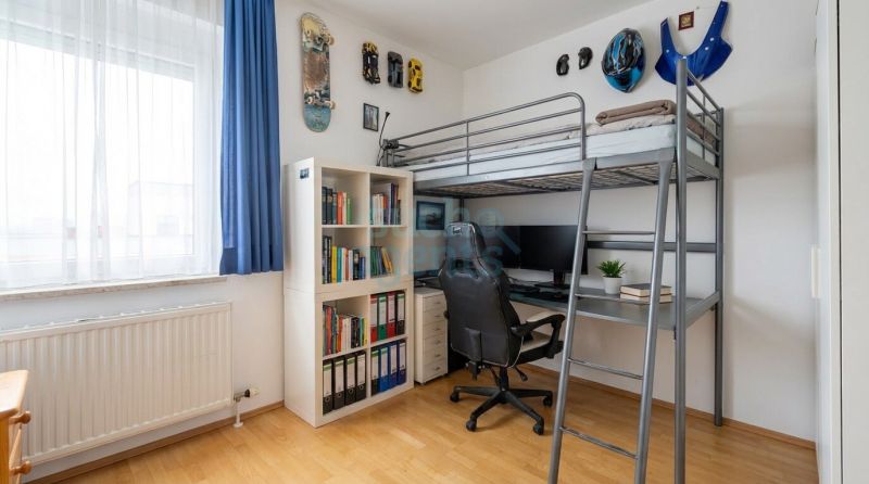 4-Zimmer- Wohnung im 6. Stock mit Balkon & Klimaanlage / / 8052 Graz,13.Bez.:Gösting / Bild 2
