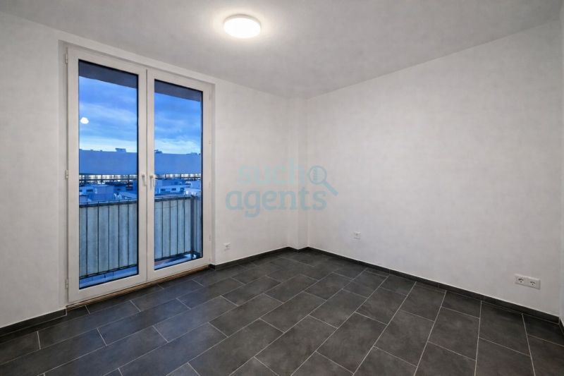 Panoramablick Inklusive:
Stilvolle 4-Zimmer Wohnung mit Balkon nahe Wifi Linz /  / 4020&nbsp;Linz / Bild 4