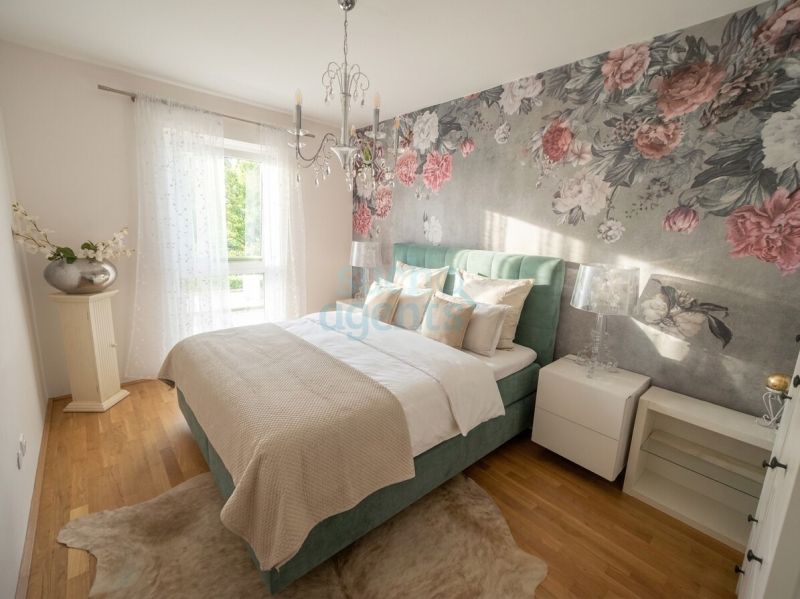 Hochwertige 92 m� Neubauwohnung mit Eckbalkon, Lift, HAKA-K�che & 2 Parkpl�tzen /  / 4663&nbsp;Laakirchen / Bild 1