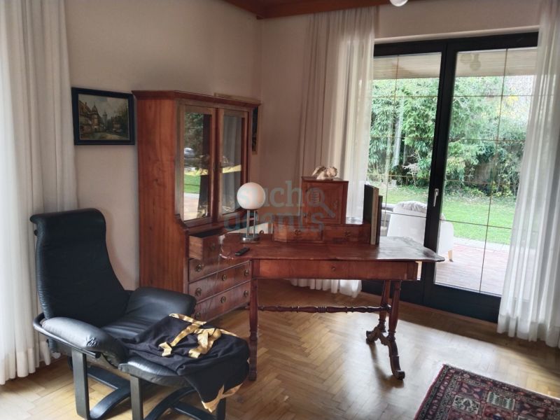 Einfamilienhaus in TOP Lage mit groem Garten und jede Menge Ausbaupotential /  / 8054 Graz / Bild 5