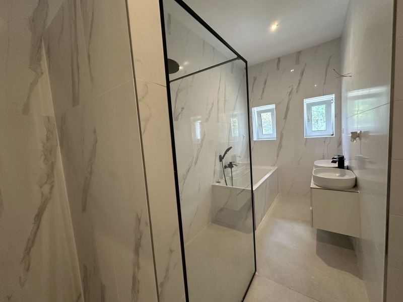 NEU renovierte, sonnige 4-Zimmer-Wohnung /  / 3100 St. Plten / Bild 2