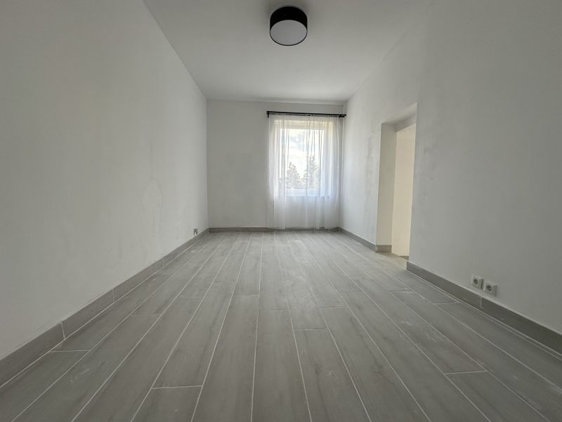 NEU renovierte, sonnige 4-Zimmer-Wohnung /  / 3100 St. Plten / Bild 4