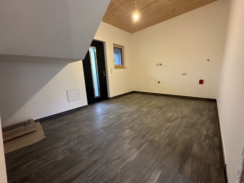Mieten: Haus mit Photovoltaik, Luftwrmepumpe und kologischer Holzriegelbauweise /  / 3041 Asperhofen / Bild 1