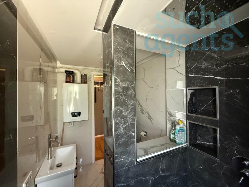 Hochwertig sanierte 2-Zimmerwohnung in top Lage /  / 4020 Linz / Bild 2