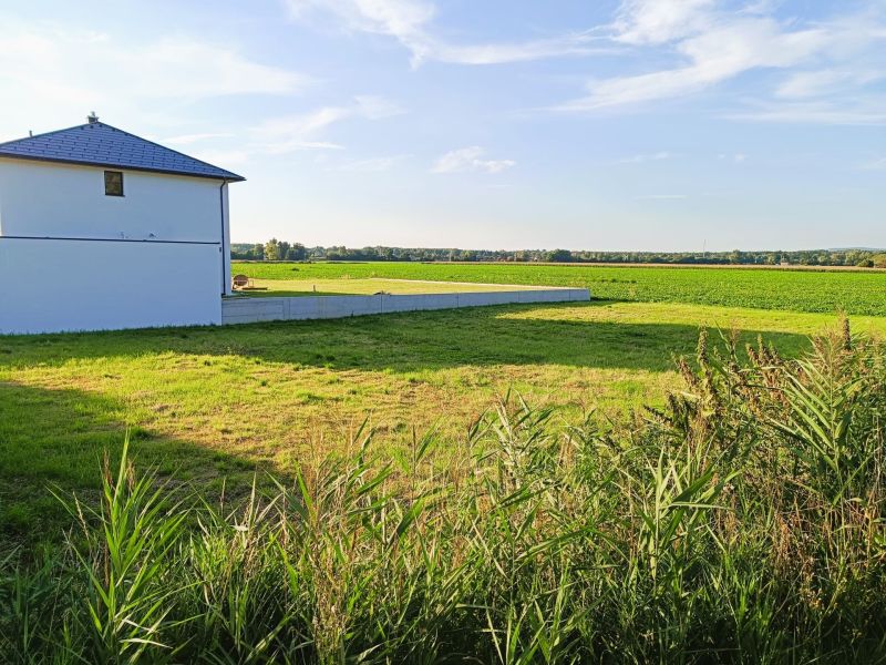 Neuer Preis! Gro�z�giges Baugrundst�ck in sonniger Ruhelage und familienfreundlicher Umgebung /  / 3423&nbsp;W�rdern / Bild 1