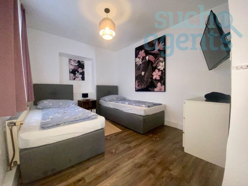 Neuwertiges Mehrfamilienhaus mit 3 Wohneinheiten in ruhiger Lage /  / 8020&nbsp;Graz / Bild 3